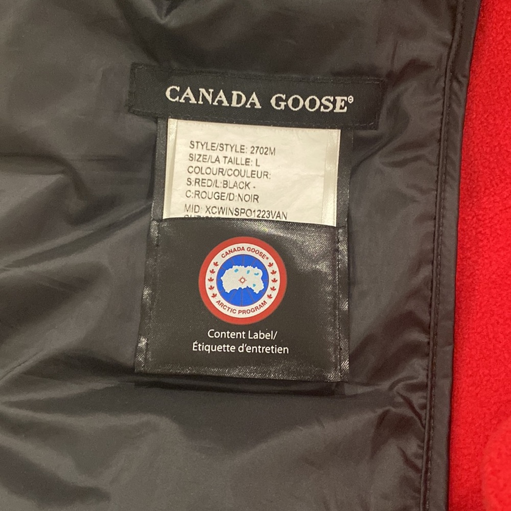 Canada Goose Red Zip Up Vest in Size L - Picture 6 of 12